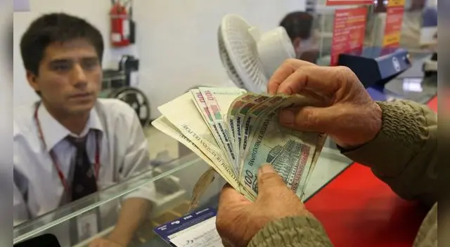 Mañana inicia por segunda vez las solicitudes de retiro de AFP aquellos que su último dígito sea el 9. Mañana inicia por segunda vez las solicitudes de retiro de AFP aquellos que su último dígito sea el 9.