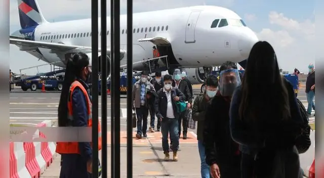 Para este 28 de julio se estimado que muchos peruanos realizarán viajes al interior del país o al extranjero.