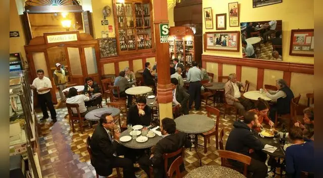 Antes de la pandemia miles de peruanos disfrutaban 28 y 29 de julio en bares o discotecas.