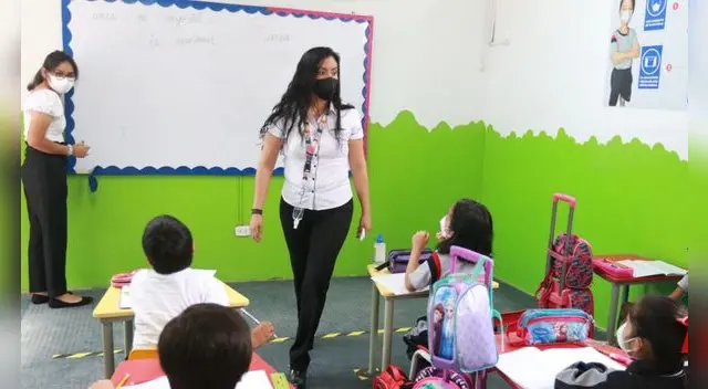 VACACIONES 2022: Este año hay tres periodos vacaciones durante el año escolar. VACACIONES 2022: Este año hay tres periodos vacaciones durante el año escolar.