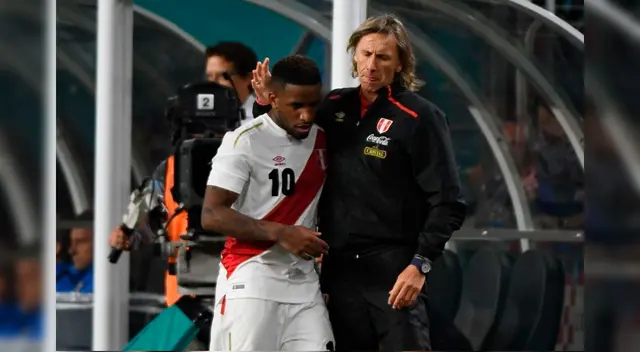 Jefferson Farfán agradeció la oportunidad que le dio Ricardo Gareca. Jefferson Farfán agradeció la oportunidad que le dio Ricardo Gareca.