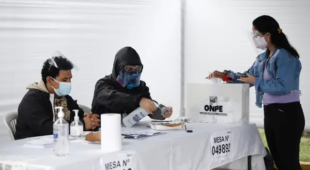 Miembros de mesa que no acudan a ejercer su labor serán multados con S/230 soles.