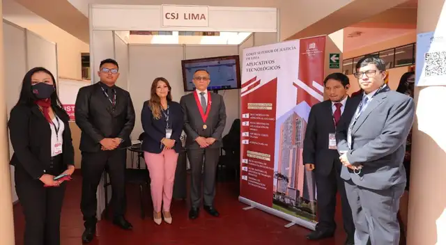 Cortes Superiores exponen prácticas judiciales en feria tecnológica de Arequipa