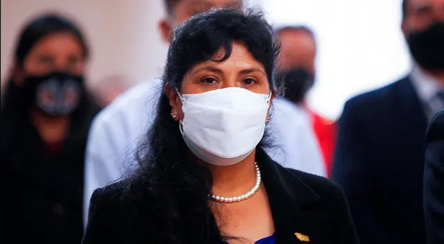 Hermanos de Lilia Paredes depositaron millonaria suma de dinero. Hermanos de Lilia Paredes depositaron millonaria suma de dinero.