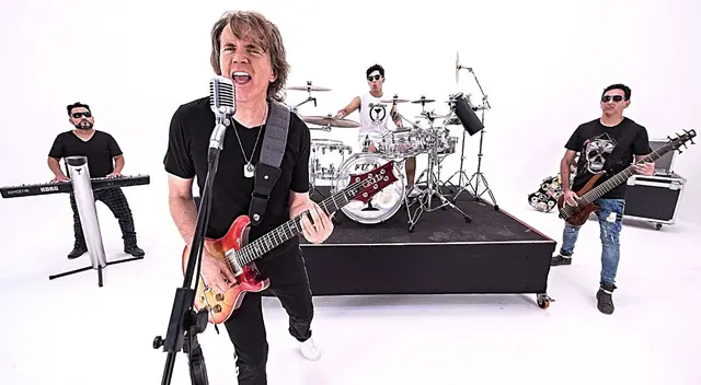 Felices con el éxito de su nuevo tema musical Felices con el éxito de su nuevo tema musical