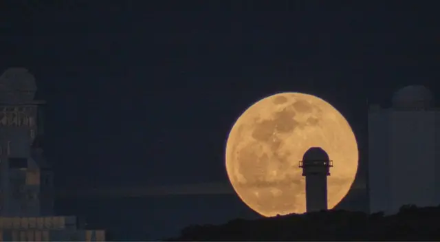 Se recomienda observarlo en la madrugada. Se recomienda observarlo en la madrugada.