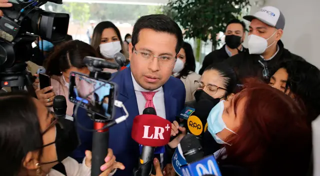 Benji Espinoza retoma defensa de Pedro Castillo