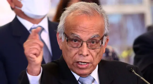 Aníbal Torres, no le teme al Congreso y manda fuerte mensaje. Aníbal Torres, no le teme al Congreso y manda fuerte mensaje.