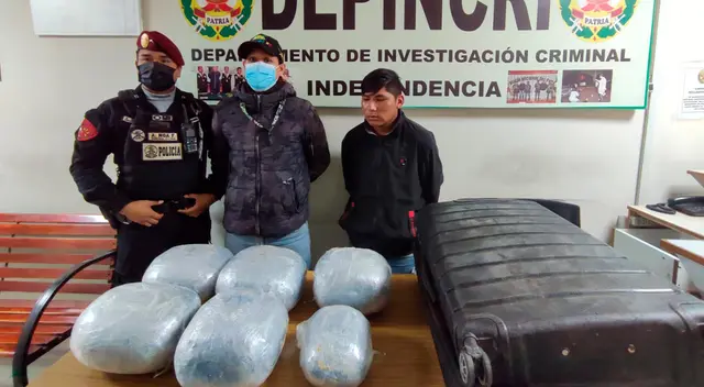 Droga estaba escondida en maleta. Droga estaba escondida en maleta.