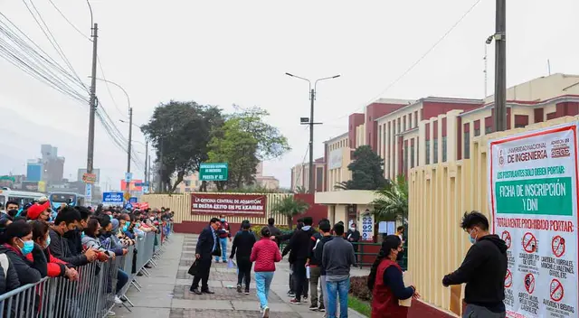 Hoy se llevó a cabo el primer examen de la Universidad Nacional de Ingeniería.
