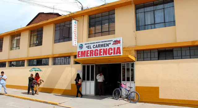 Huancayo: menor llega a hospital con timón de bicicleta incrustado en su abdomen Huancayo: menor llega a hospital con timón de bicicleta incrustado en su abdomen