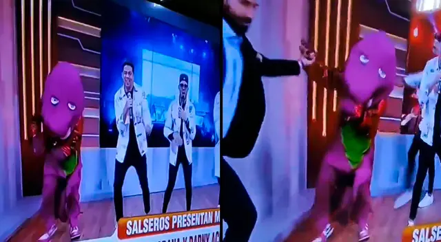 'Barney Achorado'fue retirado a jalones de transmisión EN VIVO