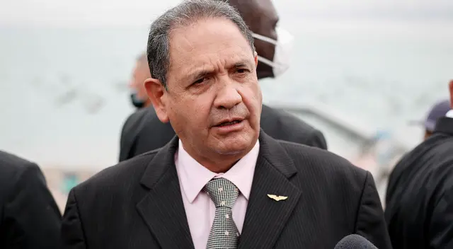 José Gavidia renunció al Mindef. José Gavidia renunció al Mindef.