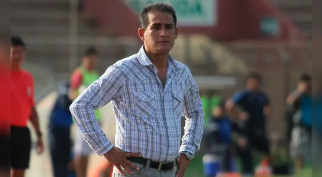 Teddy Cardama defendió los colores de Sporting Cristal en los años 80. Foto: GLR Teddy Cardama defendió los colores de Sporting Cristal en los años 80. Foto: GLR