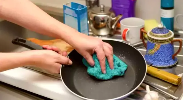 Procura no en ensuciar mucho cuando estás cocinando.