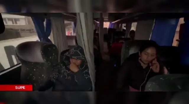 Barranca: delincuentes secuestran a pasajeros de bus interprovincial para robar todas sus pertenencias [VIDEO]