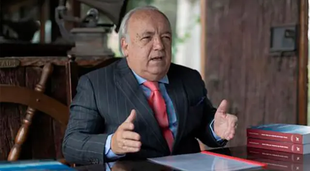 Abogado defendió la elección del mandatario de letrados que buscaban el fraude electoral. Abogado defendió la elección del mandatario de letrados que buscaban el fraude electoral.