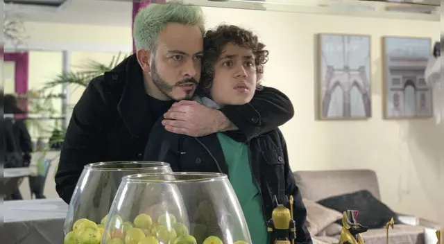 "Aislados, la serie" se emitirá luego de la emisión de La Voz Senior. "Aislados, la serie" se emitirá luego de la emisión de La Voz Senior.