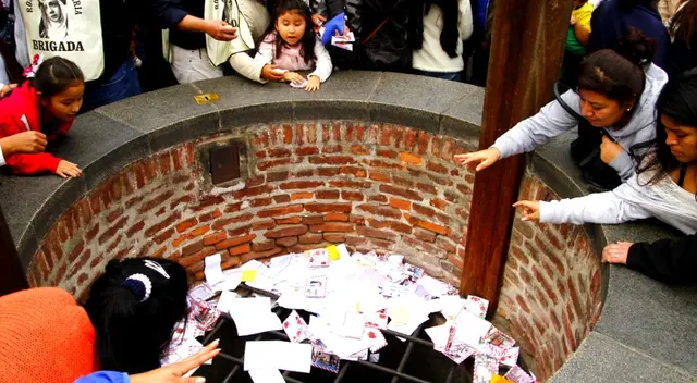 No todos los feligreses pueden ir al pozo de los deseos.