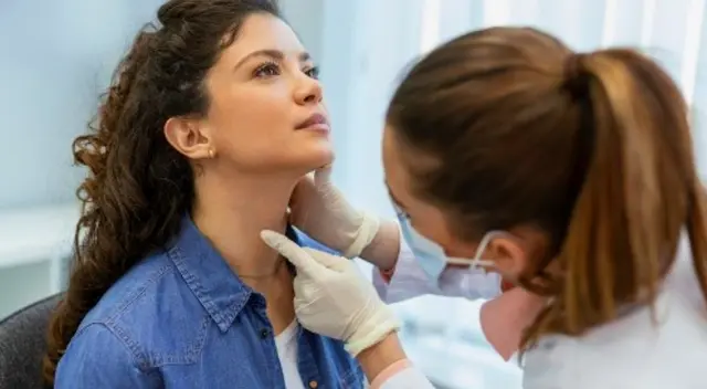 Cuando el tratamiento para la amigdalitis no es efectivo, puede realizarse una operación.