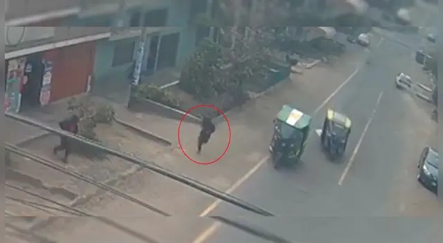 Independencia: delincuente cogotea a escolar para robarle celular [VIDEO]