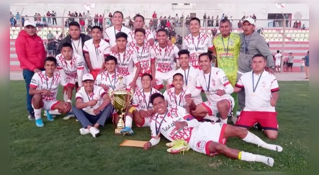 El club Cultural Huracán de Huanta campeón de la departamental de Ayacucho. El club Cultural Huracán de Huanta campeón de la departamental de Ayacucho.