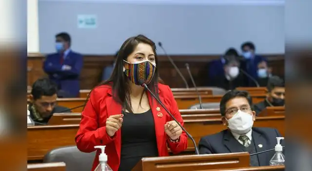 Kelly Portalatino aseguró que es necesario la censura a Geiner  Alvarado