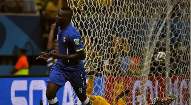 Mario Balotelli el goledor italiano del Mundial de Fútbol 2014 Mario Balotelli el goledor italiano del Mundial de Fútbol 2014