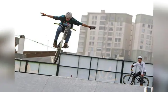 Arnol Montañes sigue mostrando los mejor en cada una de sus pruebas.