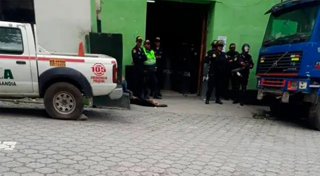 Los asaltantes aprovecharon la poca seguridad del lugar. Los asaltantes aprovecharon la poca seguridad del lugar.