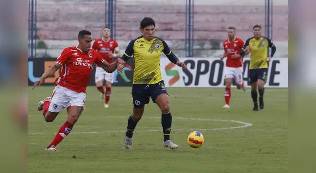 Tuvo que pasar 28 años para Emanuel Ibañez venga a conocer y jugar en nuestro país. Tuvo que pasar 28 años para Emanuel Ibañez venga a conocer y jugar en nuestro país.