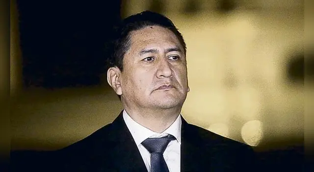 Vladimir Cerrón cobra por ser líder de Perú Libre 13 mil soles Vladimir Cerrón cobra por ser líder de Perú Libre 13 mil soles