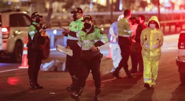 Delincuente muere en San Juan de Miraflores tras intentar huir. Delincuente muere en San Juan de Miraflores tras intentar huir.