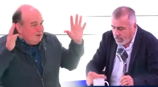 Rafael López Aliaga sorprendió a Nicolás Lúcar con su comentario.