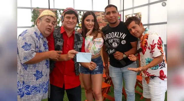 Cómicos ambulantes muestran su talento en las redes sociales. Fuente: Facebook