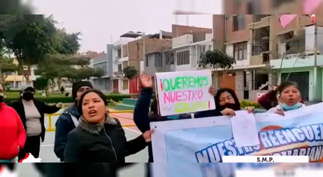 Madres exigen construcción de colegio para sus hijos en San Martín de Porres