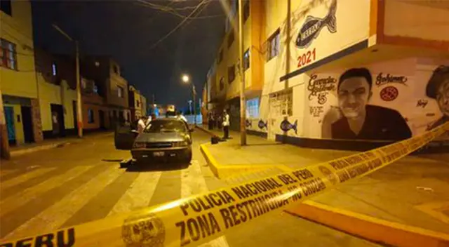 En la cuadra 6 del jirón Áncash, en el Cercado de Lima, una mujer falleció en el acto con 11 disparos en la cabeza. En la cuadra 6 del jirón Áncash, en el Cercado de Lima, una mujer falleció en el acto con 11 disparos en la cabeza.