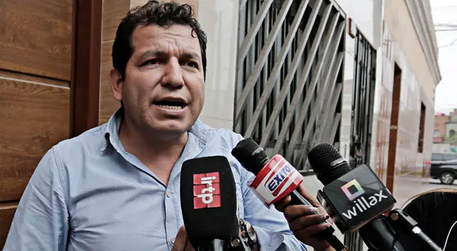 Cabe destacar que Alejandro Sánchez Sánchez, dueño de la casa de Sarratea, no fue encontrado en su vivienda durante el allanamiento de la PNP y la Fiscalía. Cabe destacar que Alejandro Sánchez Sánchez, dueño de la casa de Sarratea, no fue encontrado en su vivienda durante el allanamiento de la PNP y la Fiscalía.