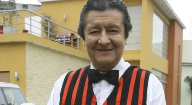 Adolfo Chuiman en "Al Fondo Hay Sitio", programa que inició en el 2009 hasta ahora. Adolfo Chuiman en "Al Fondo Hay Sitio", programa que inició en el 2009 hasta ahora.