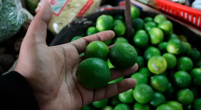 Precio del limón duplicó su precio en varios mercados de Lima