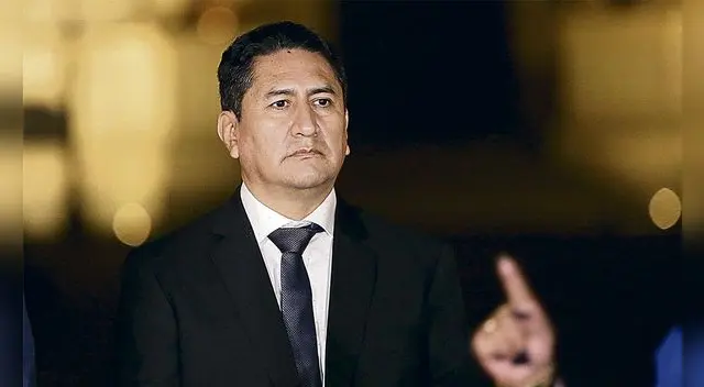 Vladimir Cerrón recibe 40 mil soles como agente encubierto