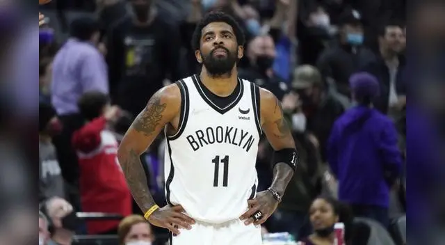 Kyrie Irvin es un jugador que siempre está en la  polémica antes no aceptó vacunarse contra covid