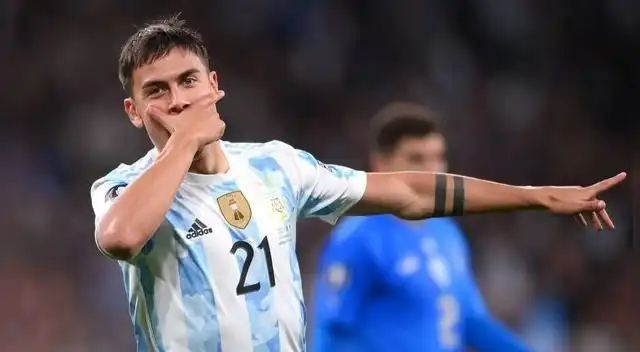 Paulo Dybala - 48.2 millones de seguidores - $ 491 547 ingresos por publicación