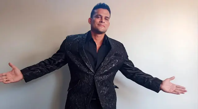 Christian Domínguez lució exhausto en Tingo María durante un espectáculo en una discoteca.