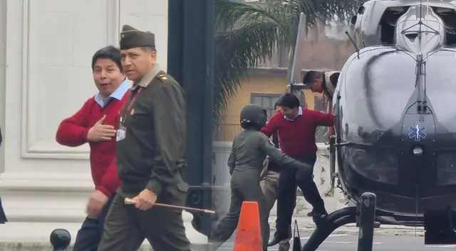 Pedro Castillo acudió de emergencia a Palacio de Gobierno para reunirse con sus ministros. Pedro Castillo acudió de emergencia a Palacio de Gobierno para reunirse con sus ministros.