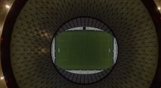 Así se ve la cancha de fútbol fuera del estadio Lusail. Así se ve la cancha de fútbol fuera del estadio Lusail.