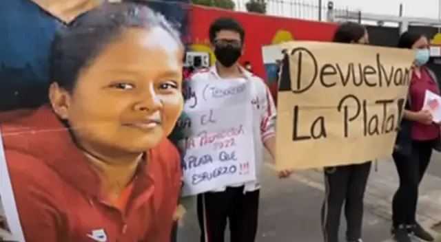 Mujer que recaudaba los fondos de una promoción en Arequipa, termina robando el dinero.