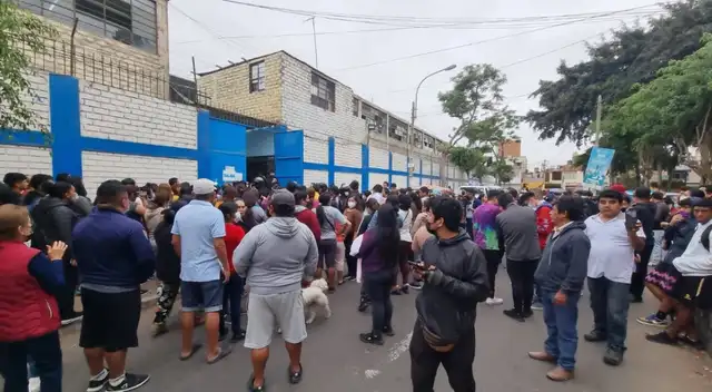 Exteriores del colegio en Los Olivos donde ocurrieron los hechos Exteriores del colegio en Los Olivos donde ocurrieron los hechos
