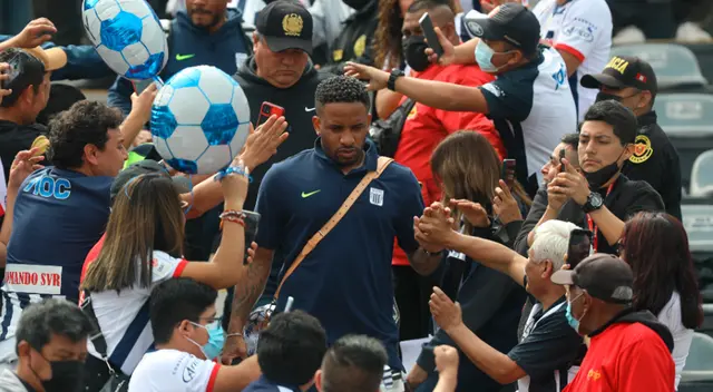 Jefferson Farfán no jugará más al fútbol.