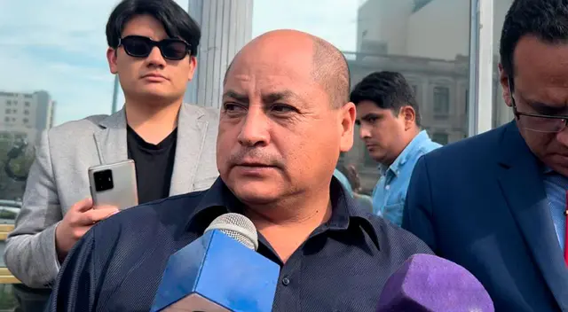 Beder Camacho acudió al Ministerio Público para declarar y admitió que ha cometido errores